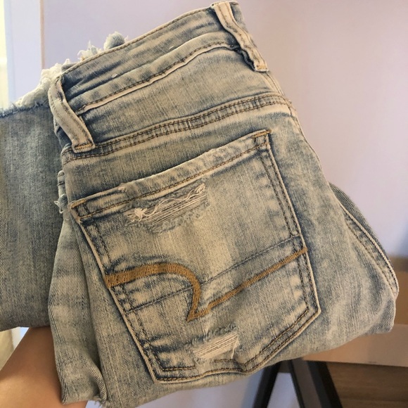 Light wash destroyed jeans American eagle - Picture 3 of 7